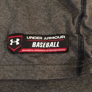 Boys under armor baseball long sleeve